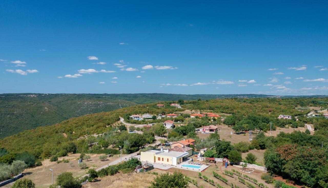 Holiday Home Mila Labin  Extérieur photo